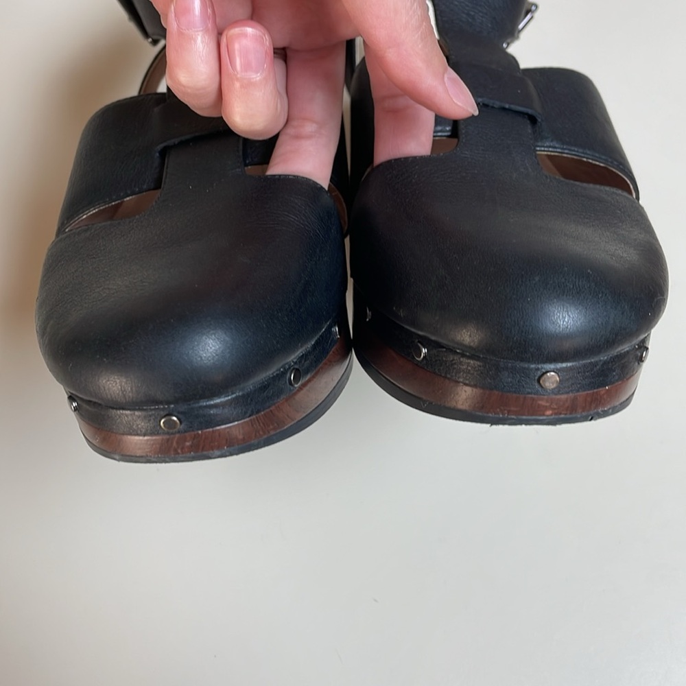 Vionic Faye T-Strap Casual Black Leather Clog Orthotic Support Sz 9 Close Toe - Picture 12 of 14